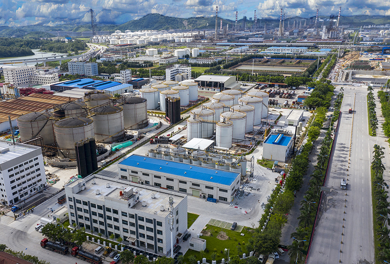 欽州港瀝青倉儲加工基地2.jpg 欽州港瀝青倉儲加工基地2.jpg